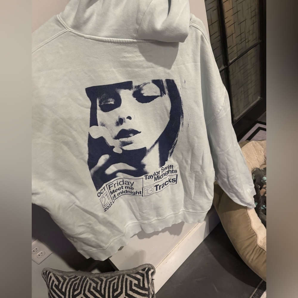 Taylor Swift Midnights Hoodie- pale blue-
XL - Picture 11 of 11